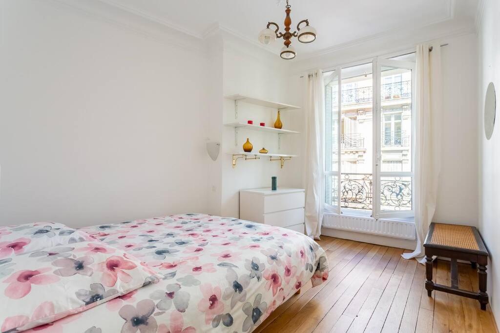 Le Marais, Fantastic View On Archives Nationales Apartment Paris Luaran gambar